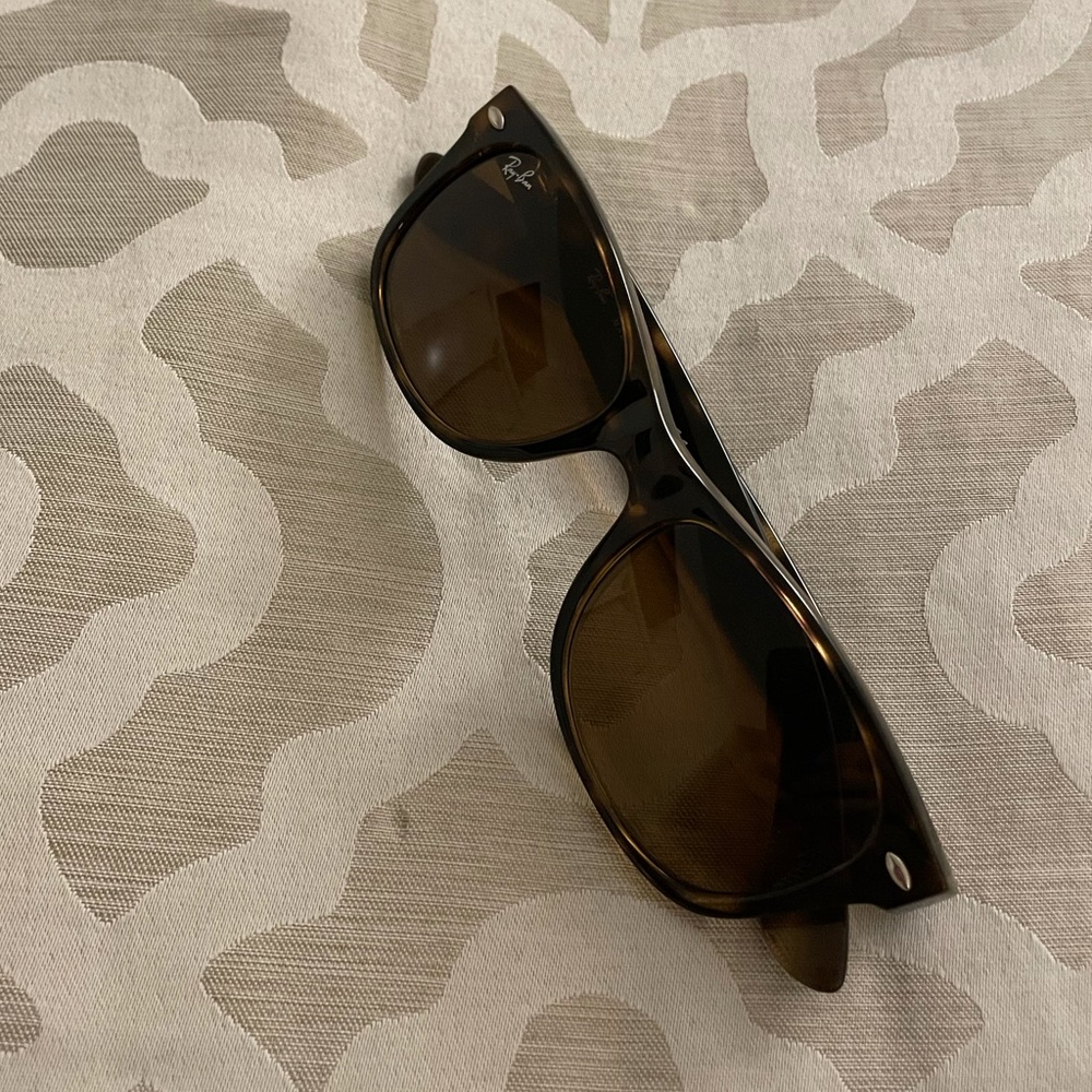 Ray-Ban - Picture 3 of 5